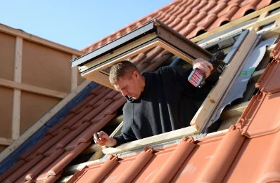 Pose de fenêtres de toit Velux à Bommes